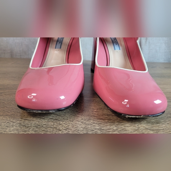 Prada Pink Patent Leather Heels Mary Jane - Picture 17 of 17